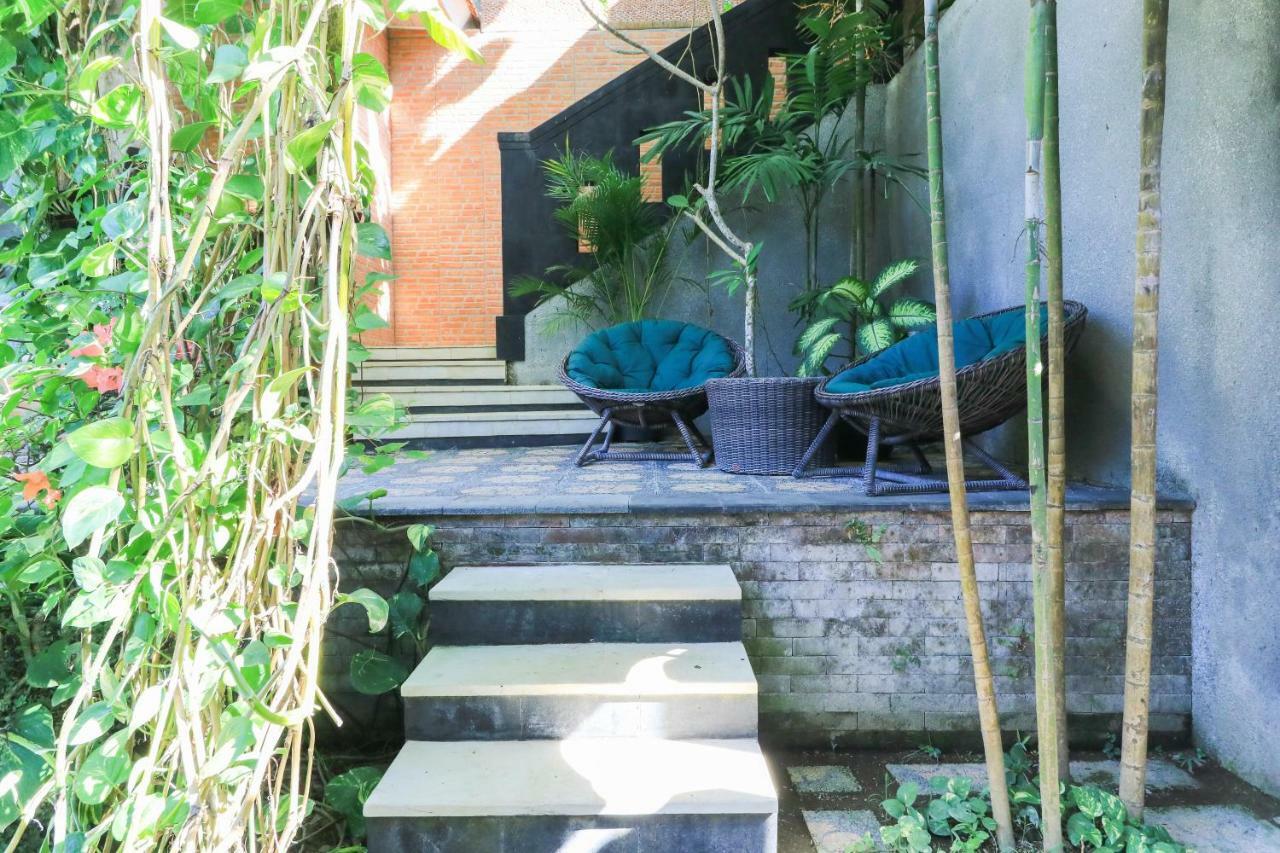The Laras Jimbaran (Bali) Exterior photo